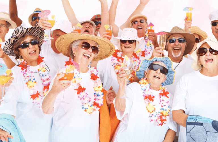 Vidáman bulizó idősek